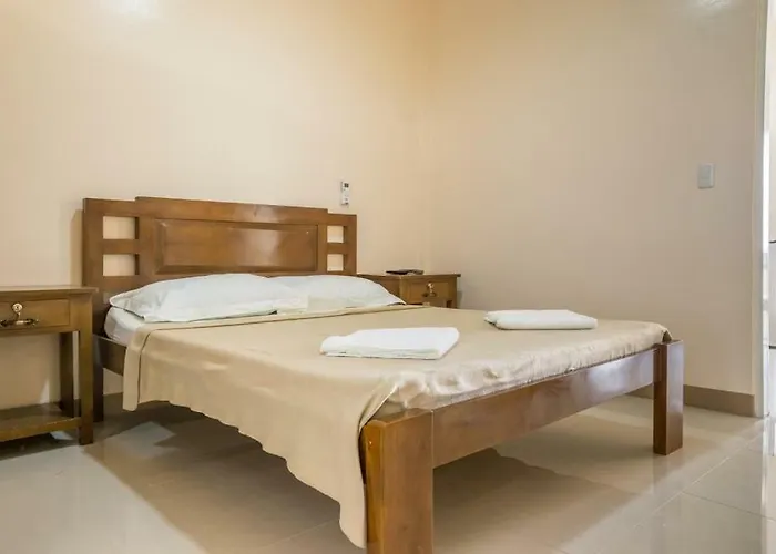 Kellocks' Seaview Apartelle